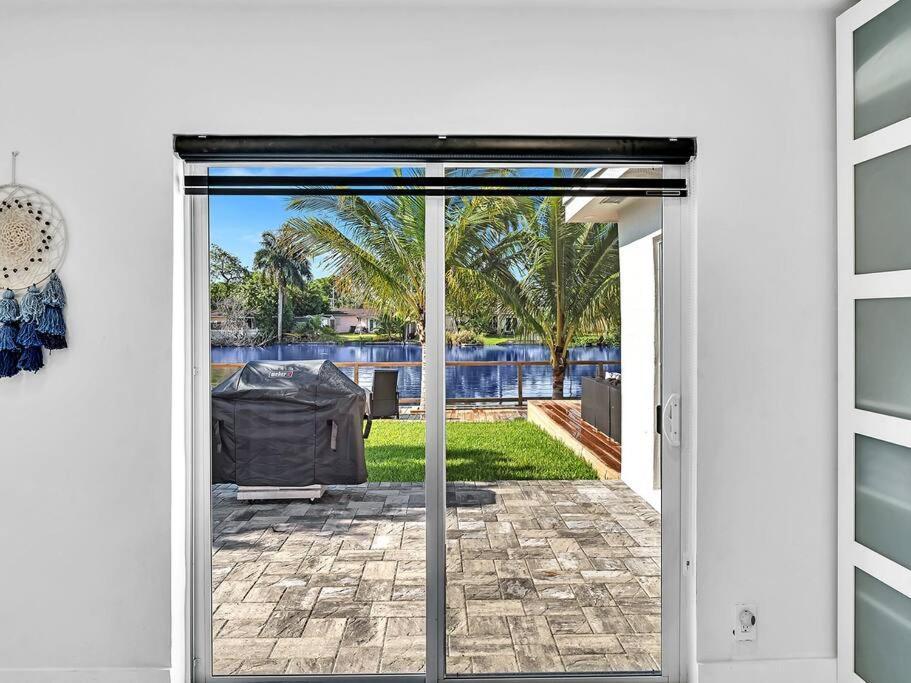 5-Star Lakefront Oasis In Hollywood-Hard Rock Casino Fort Lauderdale Exterior photo